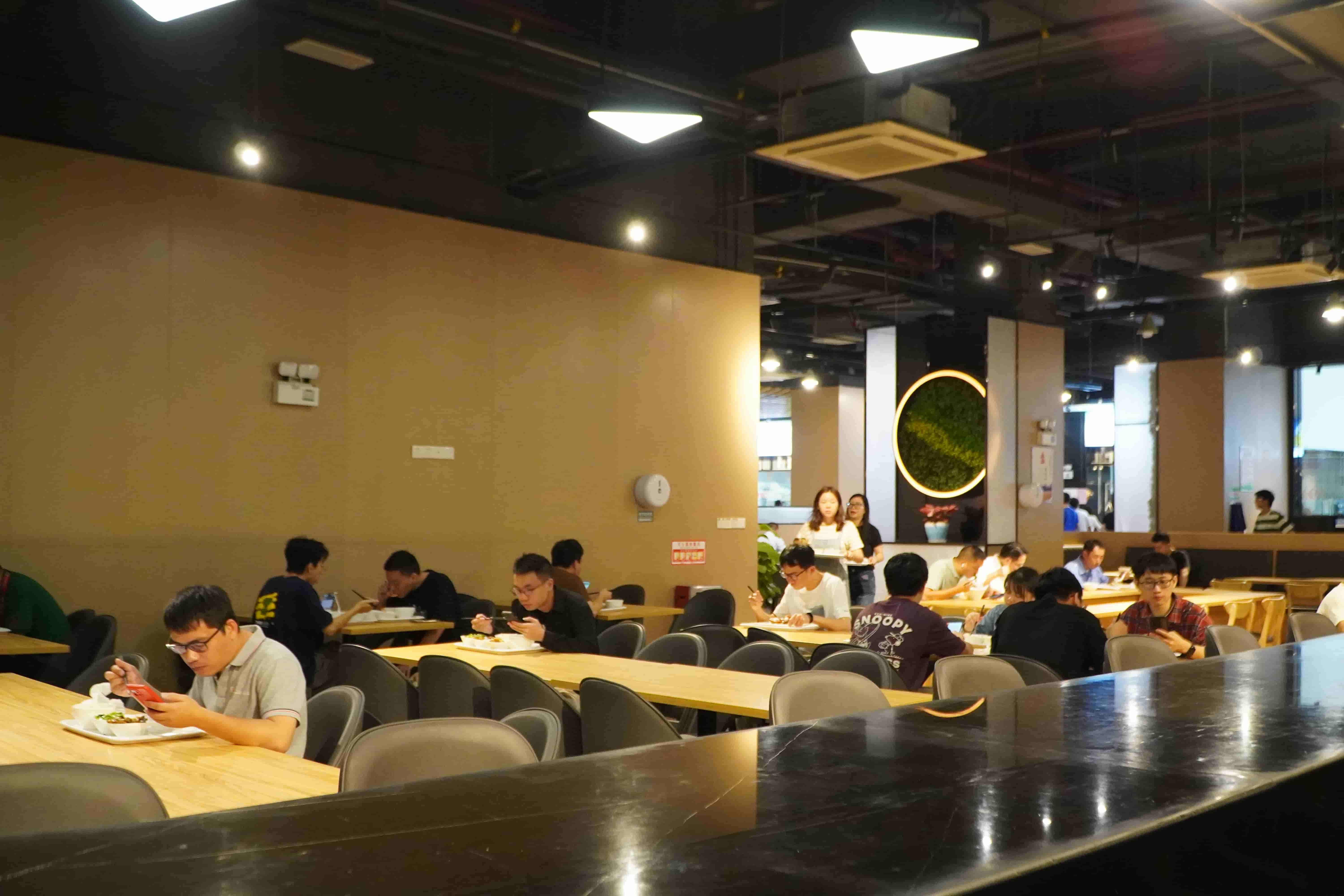 恒璟食堂：明晰嘉奖标准，激发卓越服务活力